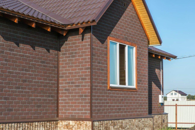 Фасадная плитка Hauberk 1000х250х3 Обожженный Кирпич (2м2/уп.)